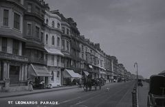 Eversfield-Place-Parade-c1905